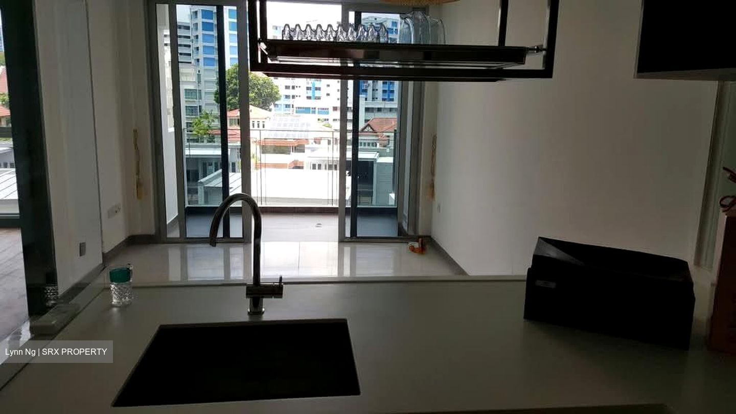 euHabitat (D14), Condominium #570570891